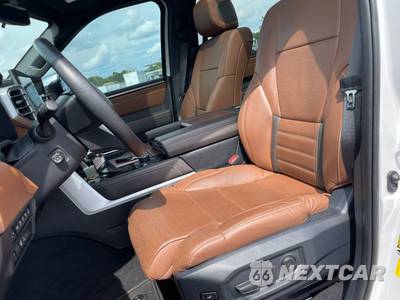 2025 Toyota Tundra i-FORCE MAX 1794 Edition Crew Cab Short Bed - zdjęcie 23 z 36 - miniatura