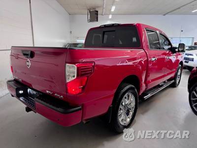 2021 Nissan TITAN SV Crew Cab Short Bed - zdjęcie 3 z 24 - miniatura