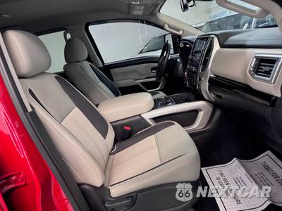 2021 Nissan TITAN SV Crew Cab Short Bed - zdjęcie 17 z 24 - miniatura