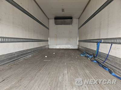 2015 Isuzu NRR Base Low Tilt - zdjęcie 18 z 34 - miniatura