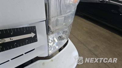 2015 Isuzu NRR Base Low Tilt - zdjęcie 22 z 34 - miniatura