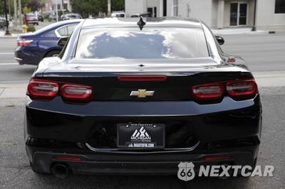 2019 Chevrolet Camaro 1LT Coupe - zdjęcie 6 z 26 - miniatura