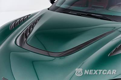 2023 Aston Martin DBS 770 Ultimate Coupe - zdjęcie 26 z 91 - miniatura