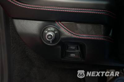 2021 Ferrari F8 Spider Convertible - zdjęcie 25 z 33 - miniatura