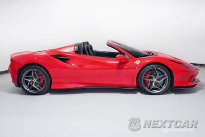 2021 Ferrari F8 Spider Convertible - zdjęcie 3 z 33 - miniatura