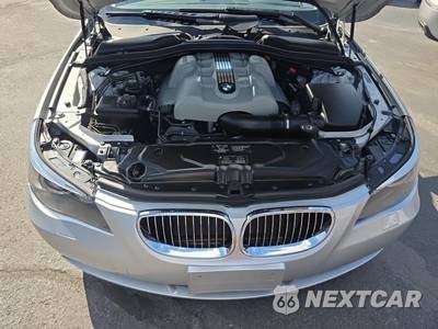 2004 BMW 5 Series Sedan 545i - zdjęcie 12 z 15 - miniatura