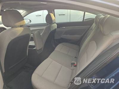 2019 Hyundai Elantra Value Edition Sedan - zdjęcie 13 z 23 - miniatura
