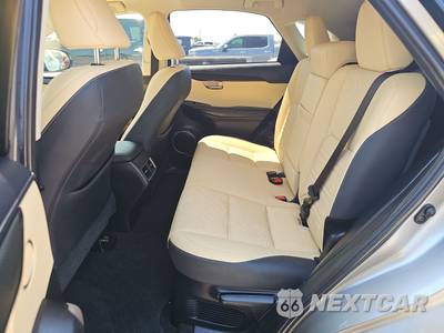 2020 Lexus NX 300 - zdjęcie 13 z 20 - miniatura