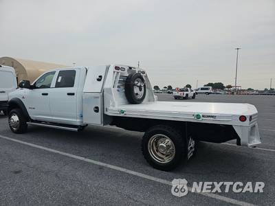 2021 Ram 5500 Cab Chassis Tradesman Crew Cab DRW - zdjęcie 6 z 20 - miniatura