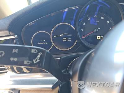 2018 Porsche Panamera - zdjęcie 12 z 39 - miniatura