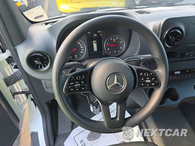 2024 Mercedes-Benz Sprinter 2500 Passenger Van 144.0" WB - zdjęcie 10 z 20 - miniatura
