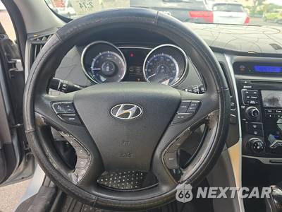2011 Hyundai Sonata GLS - zdjęcie 10 z 18 - miniatura