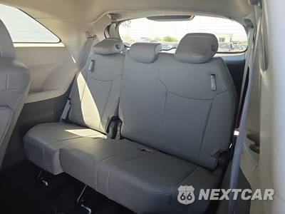 2023 Toyota Sienna XLE 8-Passenger 120.5" WB - zdjęcie 20 z 39 - miniatura
