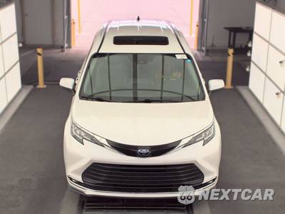 2023 Toyota Sienna XLE 8-Passenger 120.5" WB - zdjęcie 2 z 39 - miniatura