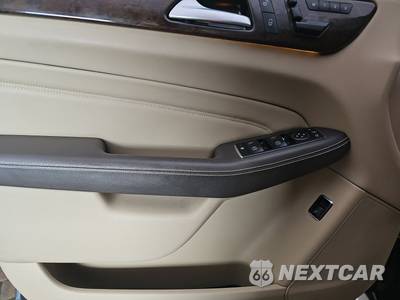 2013 Mercedes-Benz ML 350 - zdjęcie 18 z 27 - miniatura