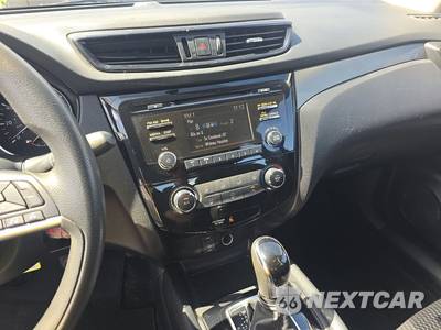 2018 Nissan Rogue Sport S - zdjęcie 11 z 35 - miniatura