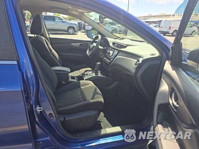2018 Nissan Rogue Sport S - zdjęcie 8 z 35 - miniatura