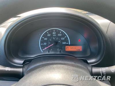 2013 Nissan Versa 1.6 S Plus - zdjęcie 11 z 37 - miniatura
