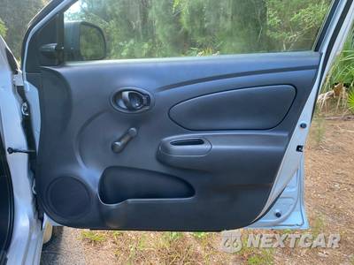 2013 Nissan Versa 1.6 S Plus - zdjęcie 20 z 37 - miniatura