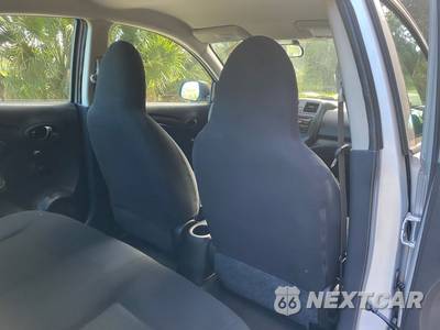 2013 Nissan Versa 1.6 S Plus - zdjęcie 25 z 37 - miniatura