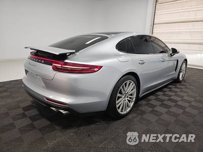2018 Porsche Panamera 4S - zdjęcie 4 z 27 - miniatura