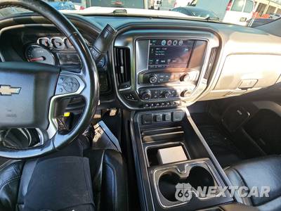 2019 Chevrolet Silverado 3500HD LTZ Crew Cab Medium Bed 1LZ - zdjęcie 11 z 34 - miniatura