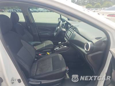 2020 Nissan Versa S - zdjęcie 8 z 19 - miniatura