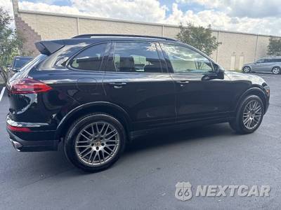 2017 Porsche Cayenne Platinum Edition - zdjęcie 10 z 42 - miniatura
