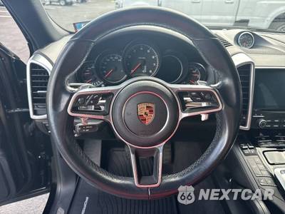 2017 Porsche Cayenne Platinum Edition - zdjęcie 37 z 42 - miniatura