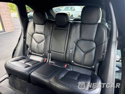 2017 Porsche Cayenne Platinum Edition - zdjęcie 25 z 42 - miniatura
