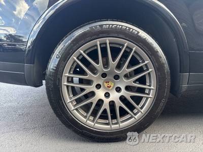 2017 Porsche Cayenne Platinum Edition - zdjęcie 40 z 42 - miniatura
