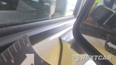 2014 Toyota FJ Cruiser w/Rear Doors - zdjęcie 23 z 36 - miniatura