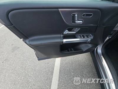 2020 Mercedes-Benz GLB 250 4MATIC - zdjęcie 9 z 24 - miniatura