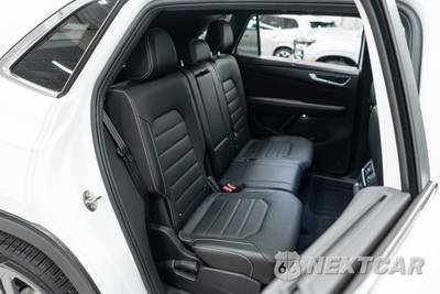 2024 Volkswagen Atlas Cross Sport 2.0T SEL R-Line - zdjęcie 13 z 58 - miniatura