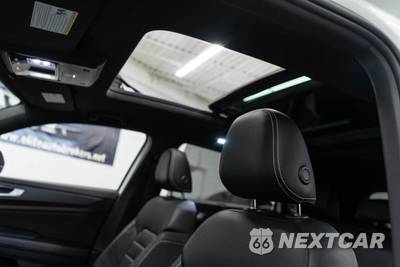 2024 Volkswagen Atlas Cross Sport 2.0T SEL R-Line - zdjęcie 7 z 58 - miniatura