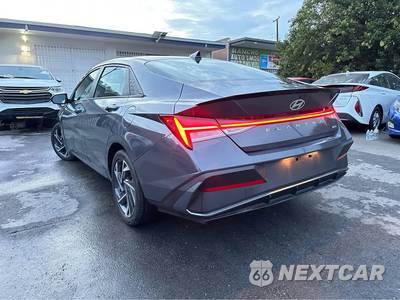 2025 Hyundai Elantra Hybrid SEL Sport - zdjęcie 6 z 10 - miniatura