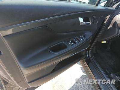 2023 Hyundai Santa Fe Limited - zdjęcie 15 z 27 - miniatura