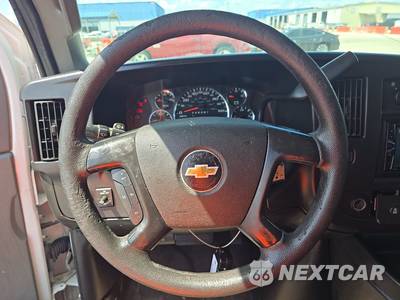2016 Chevrolet Express 3500 Passenger Van LT 1LT 155.0" WB - zdjęcie 10 z 46 - miniatura