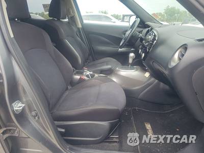 2015 Nissan JUKE SV - zdjęcie 8 z 17 - miniatura