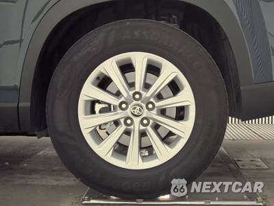 2026 Toyota Grand Highlander XLE - zdjęcie 12 z 28 - miniatura