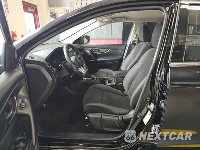 2019 Nissan Rogue Sport S - zdjęcie 7 z 39 - miniatura