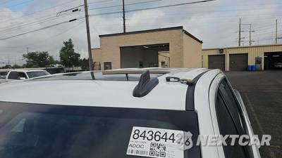 2022 Chevrolet Silverado 1500 LTD RST Crew Cab Short Bed 1SP - zdjęcie 17 z 28 - miniatura