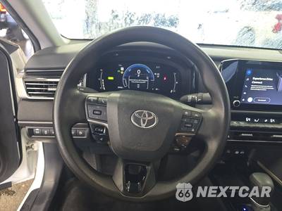 2025 Toyota Camry LE - zdjęcie 10 z 25 - miniatura