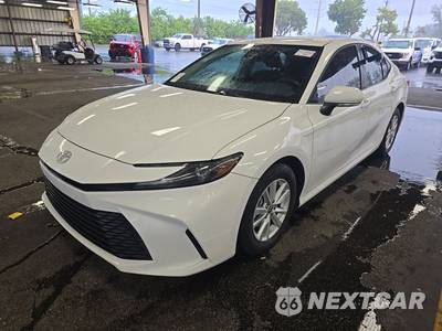 2025 Toyota Camry LE - zdjęcie 1 z 25 - miniatura