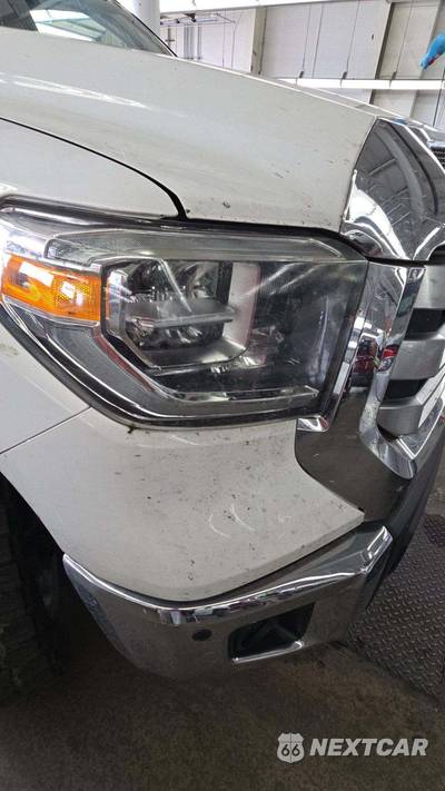 2019 Toyota Tundra Limited Crew Cab Short Bed - zdjęcie 34 z 35 - miniatura