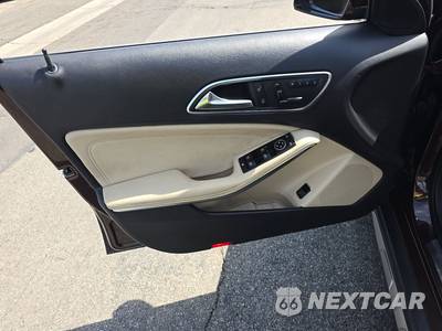 2016 Mercedes-Benz GLA 250 4MATIC - zdjęcie 9 z 26 - miniatura