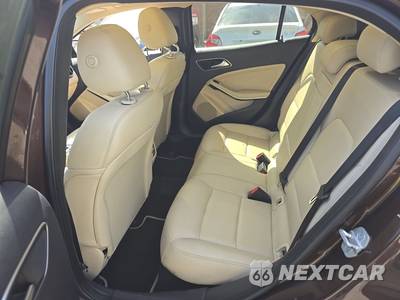 2016 Mercedes-Benz GLA 250 4MATIC - zdjęcie 13 z 26 - miniatura