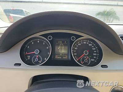 2010 Volkswagen Passat Wagon Komfort - zdjęcie 12 z 29 - miniatura