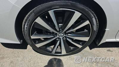 2019 Nissan Altima Platinum - zdjęcie 29 z 30 - miniatura