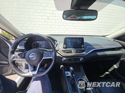 2019 Nissan Altima Platinum - zdjęcie 11 z 30 - miniatura